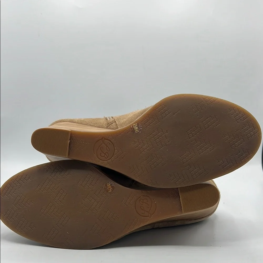 NEW Lucky Brand‎ Sz 9 1/2 Yimmie Suede Tan Wedge Ankle Boot